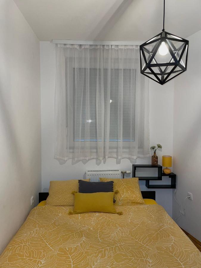 Appartamento Yellow Ns Novi Sad Esterno foto